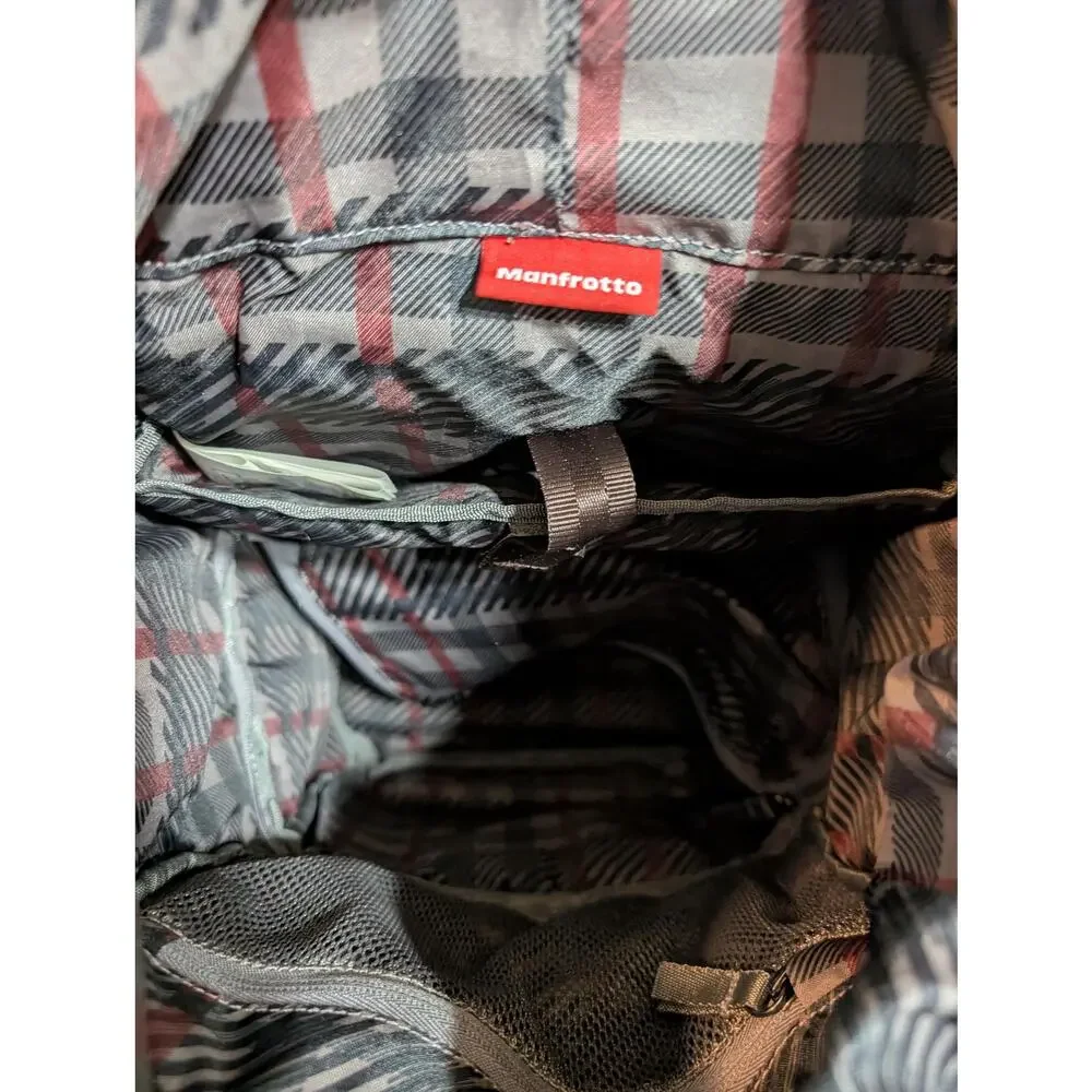 Manfrotto Windsor Camera Backpack, Grey Canvas DSLR Bag with Removable Insert